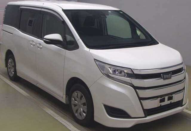 2018 Toyota Noah