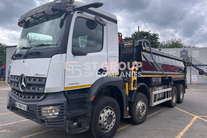 MERCEDES AROCS 3240 Tipper